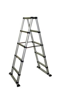 TELESCOPIC LADDER