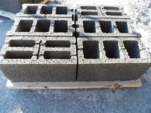 Concrete hollow block